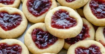 Simple Heart Jam Cookies